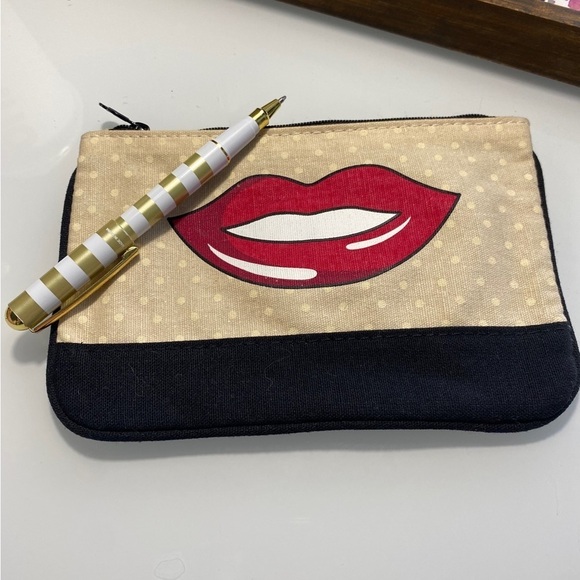 Ipsy - Makeup 💄 pouch - Picture 4 of 4